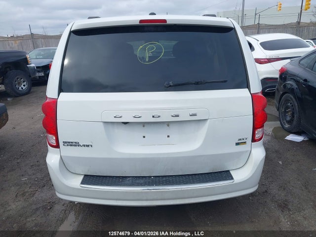 2C4RDGBG5JR331940 Dodge Grand Caravan Se