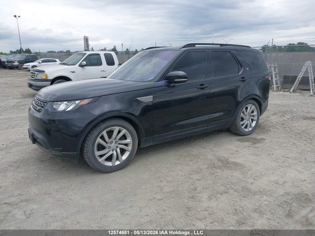 SALRGBBV7HA030523 Land Rover Discovery Se