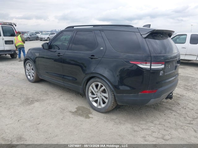 SALRGBBV7HA030523 Land Rover Discovery Se