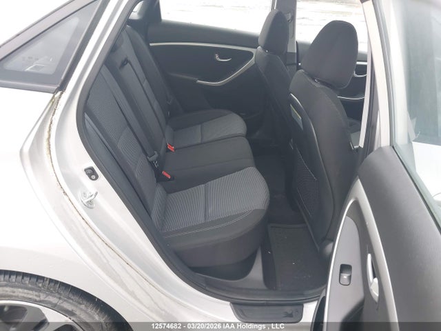 KMHD35LH2GU301259 Hyundai ELANTRA GT