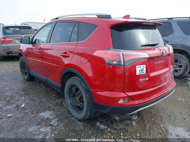 Продажа на аукционе авто 2017 Toyota Rav4 Xle, vin: 2T3RFREV8HW630046, номер лота: 12574694