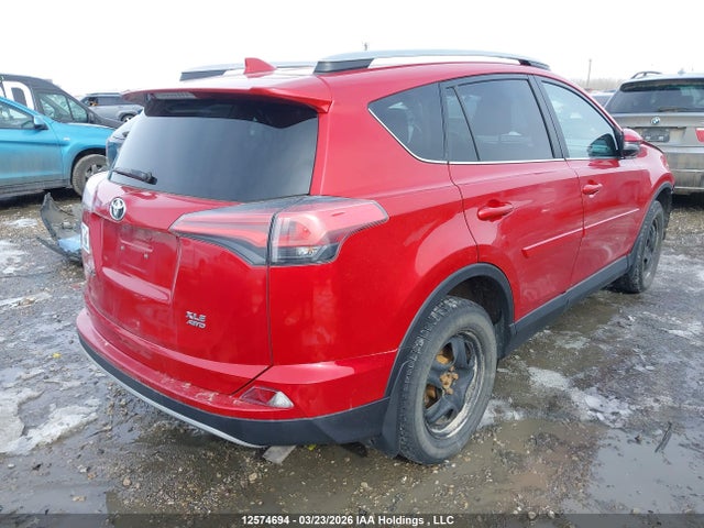 Продажа на аукционе авто 2017 Toyota Rav4 Xle, vin: 2T3RFREV8HW630046, номер лота: 12574694