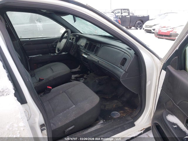 Продажа на аукционе авто 2011 Ford Crown Victoria Police Interceptor, vin: 2FABP7BV5BX163548, номер лота: 12574707