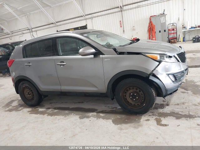 Продажа на аукционе авто 2015 Kia Sportage Lx, vin: KNDPBCAC7F7784826, номер лота: 12574726