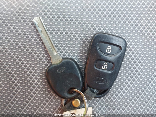 12574728 :رقم المزاد ، KMHCT4AE1DU553580 vin ، 2013 Hyundai Accent Gls/gs مزاد بيع