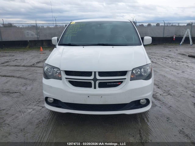 2C4RDGEGXJR179701 Dodge Grand Caravan Gt