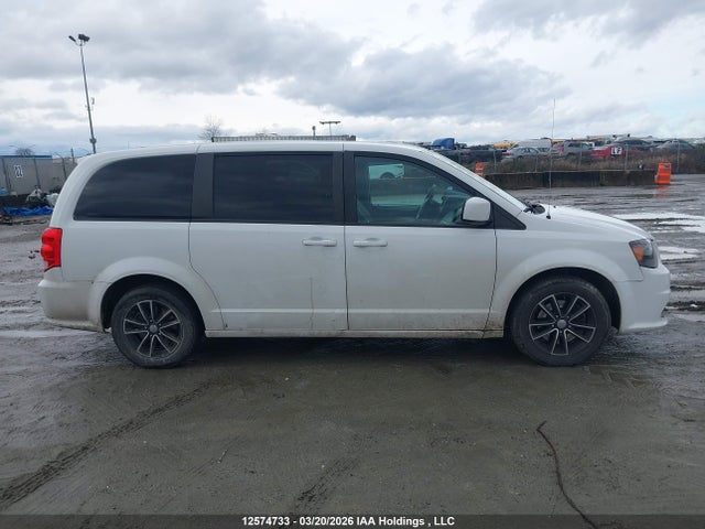 2C4RDGEGXJR179701 Dodge Grand Caravan Gt