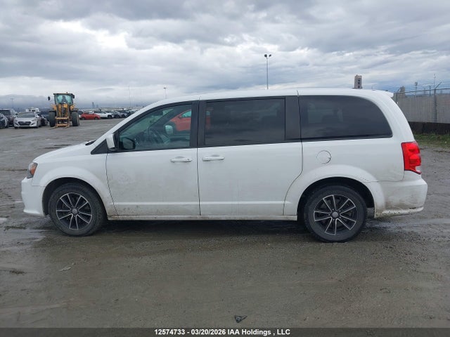 2C4RDGEGXJR179701 Dodge Grand Caravan Gt