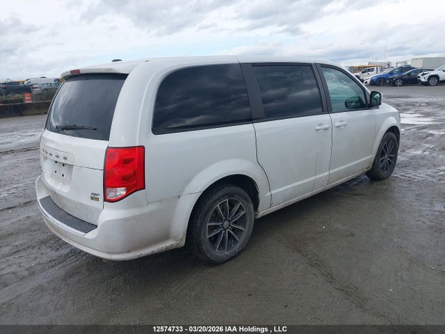 2C4RDGEGXJR179701 Dodge Grand Caravan Gt