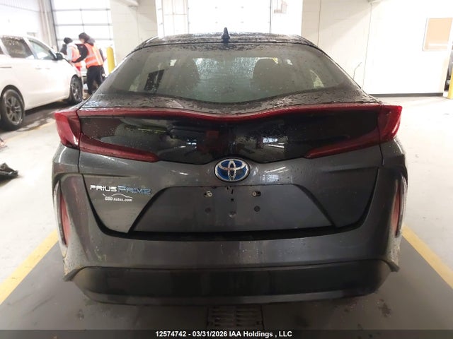 12574742 :رقم المزاد ، JTDKAMFP3M3163778 vin ، 2021 Toyota Prius مزاد بيع