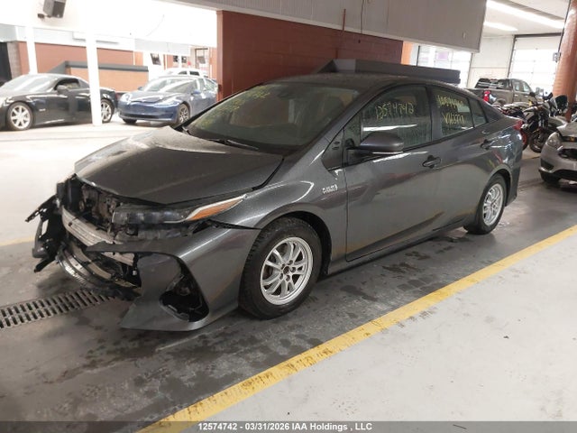 12574742 :رقم المزاد ، JTDKAMFP3M3163778 vin ، 2021 Toyota Prius مزاد بيع