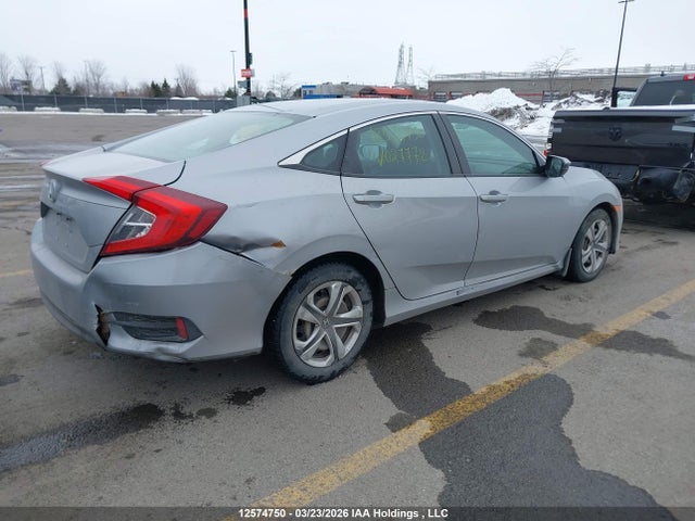Продажа на аукционе авто 2017 Honda Civic Lx, vin: 2HGFC2F59HH027772, номер лота: 12574750