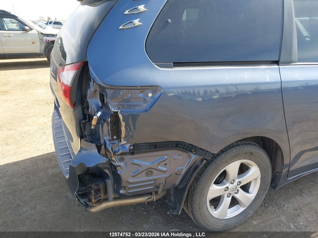 2016 Toyota Sienna Le მანქანა იყიდება აუქციონზე, vin: 5TDKK3DC7GS705975, აუქციონის ნომერი: 12574752