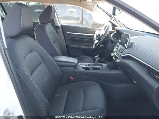 12574753 :رقم المزاد ، 1N4BL4DW4KN316230 vin ، 2019 Nissan Altima Sv مزاد بيع