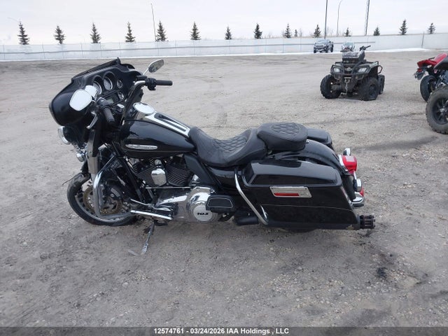 2013 Harley-davidson Flhtk Electra Glide Ultra Ltd მანქანა იყიდება აუქციონზე, vin: 1HD1KEM13DB651789, აუქციონის ნომერი: 12574761