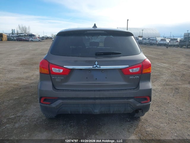 Продажа на аукционе авто 2018 Mitsubishi Rvr Se, vin: JA4AJ3AU9JU601416, номер лота: 12574797