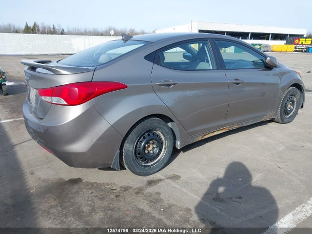 12574798 :رقم المزاد ، 5NPDH4AE0BH030147 vin ، 2011 Hyundai Elantra Gls/limited مزاد بيع