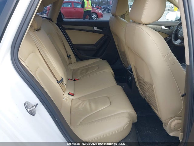 Aukcja sprzedaży 2014 Audi A4 2.0 Komfort, vin: WAUBFCFL2EN010305, numer aukcji: 12574828