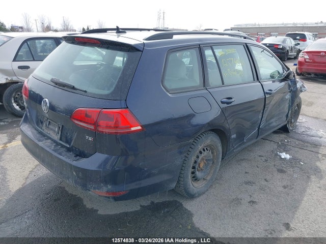 3VWA17AU2GM516828 Volkswagen Golf Sportwagen S