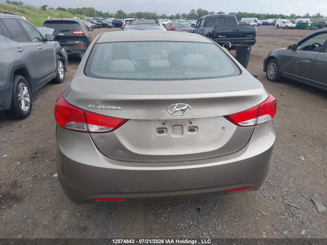 12574843 :رقم المزاد ، 5NPDH4AEXDH391419 vin ، 2013 Hyundai Elantra مزاد بيع