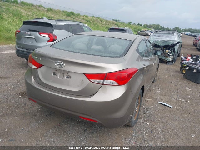 12574843 :رقم المزاد ، 5NPDH4AEXDH391419 vin ، 2013 Hyundai Elantra مزاد بيع