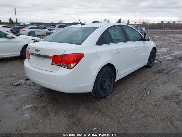 2014 Chevrolet Cruze მანქანა იყიდება აუქციონზე, vin: 1G1PC5SB2E7205702, აუქციონის ნომერი: 12574846