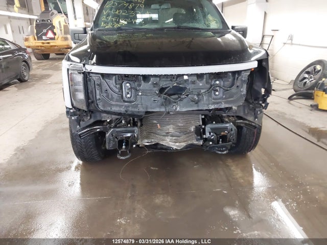 Продажа на аукционе авто 2024 Ford F-150 Lightning Xlt, vin: 1FTVW3LK5RWG10232, номер лота: 12574879