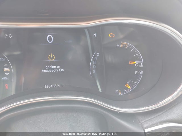 12574888 :رقم المزاد ، 1C4RJFCM4FC731785 vin ، 2015 Jeep Grand Cherokee Overland مزاد بيع