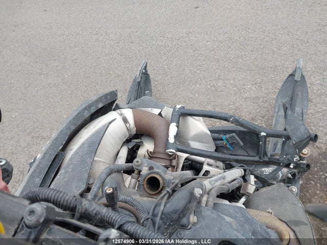 4UF16SNW2GT111579 Arctic Cat M 8000