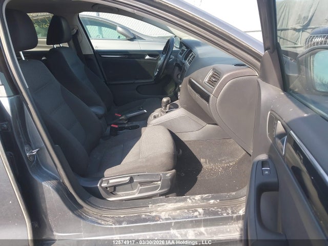 3VWD07AJ4GM330410 Volkswagen Jetta Comfortline
