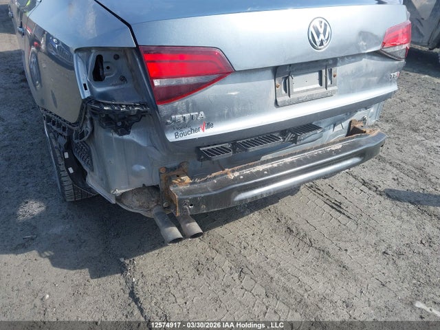 3VWD07AJ4GM330410 Volkswagen Jetta Comfortline