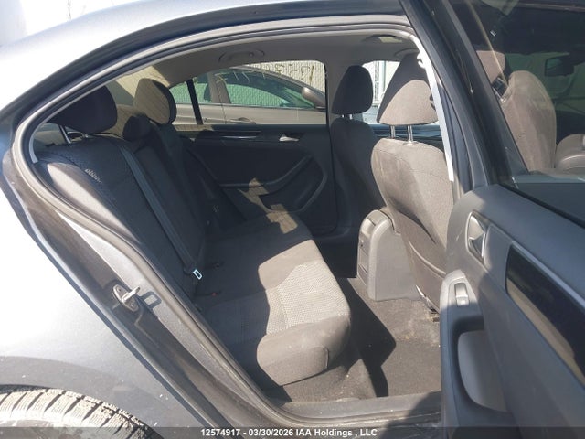 3VWD07AJ4GM330410 Volkswagen Jetta Comfortline