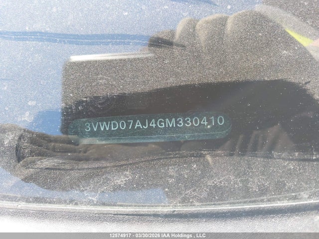 3VWD07AJ4GM330410 Volkswagen Jetta Comfortline