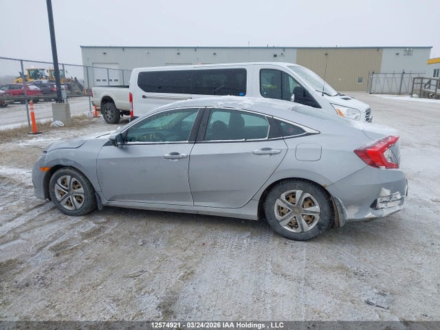 Продаж на аукціоні авто 2016 Honda Civic Lx, vin: 2HGFC2F58GH001453, номер лоту: 12574921