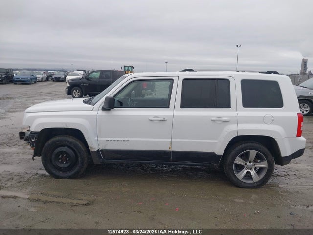 Продажа на аукционе авто 2016 Jeep Patriot, vin: 1C4NJRAB8GD740938, номер лота: 12574923