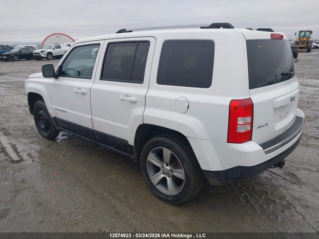 Продажа на аукционе авто 2016 Jeep Patriot, vin: 1C4NJRAB8GD740938, номер лота: 12574923
