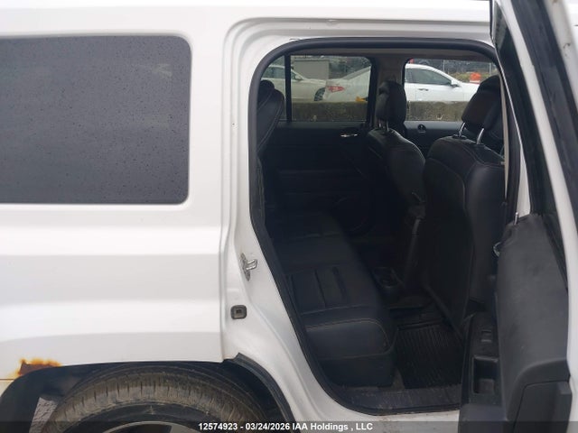 Продажа на аукционе авто 2016 Jeep Patriot, vin: 1C4NJRAB8GD740938, номер лота: 12574923