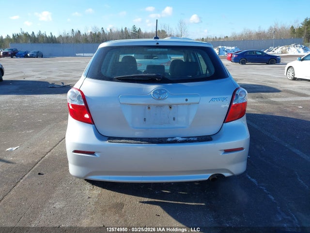 12574950 :رقم المزاد ، 2T1KU4EE6CC802054 vin ، 2012 Toyota Corolla Matrix مزاد بيع