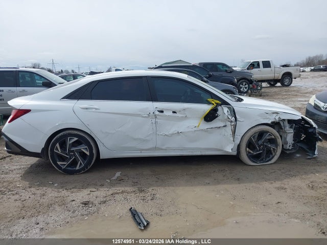 KMHLN4DJXRU117529 Hyundai Elantra Hybrid Luxury