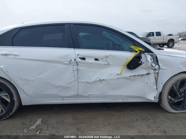 KMHLN4DJXRU117529 Hyundai Elantra Hybrid Luxury