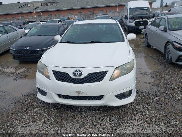 2010 Toyota Camry Se/le/xle მანქანა იყიდება აუქციონზე, vin: 4T1BF3EK5AU530229, აუქციონის ნომერი: 12574961