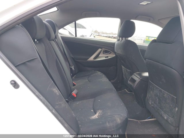 2010 Toyota Camry Se/le/xle მანქანა იყიდება აუქციონზე, vin: 4T1BF3EK5AU530229, აუქციონის ნომერი: 12574961