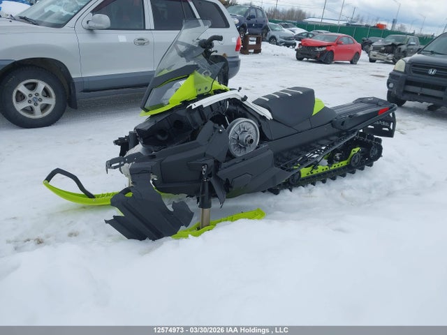 12574973 :رقم المزاد ، 2BPSGLKA3KV000053 vin ، 2018 Skidoo Tundra مزاد بيع