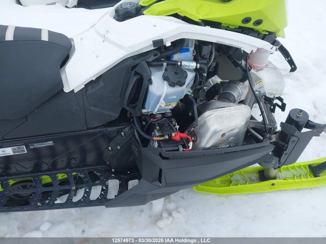 12574973 :رقم المزاد ، 2BPSGLKA3KV000053 vin ، 2018 Skidoo Tundra مزاد بيع