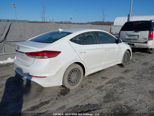 KMHD84LF2HU219575 Hyundai Elantra Se/value/limited