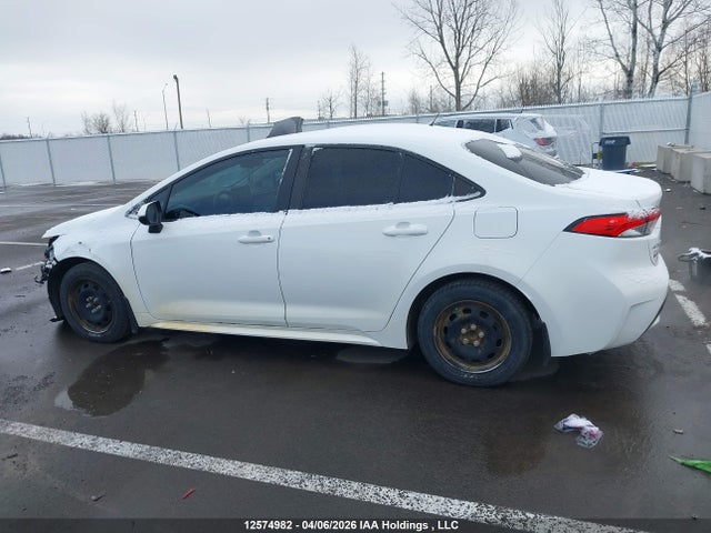 5YFBPMBE1MP191654 Toyota COROLLA LE