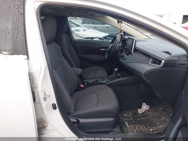 5YFBPMBE1MP191654 Toyota COROLLA LE