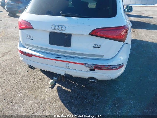 12574990 :رقم المزاد ، WA1CMCFP4FA123031 vin ، 2015 Audi Q5 Tdi/premium Plus مزاد بيع