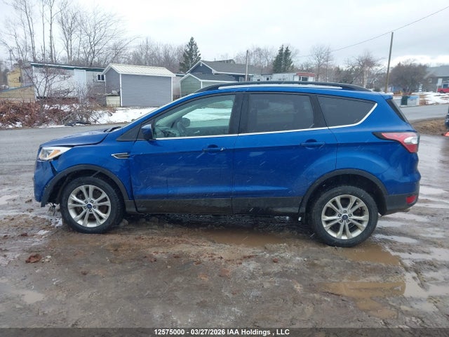 1FMCU9GD6JUC51884 Ford ESCAPE SE
