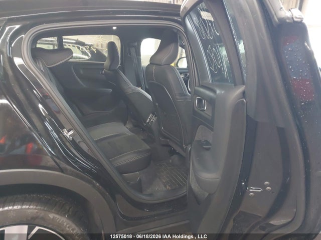Volvo C40 Recharge Plus 2024 YV4EH3BL3R2111082 Image 8
